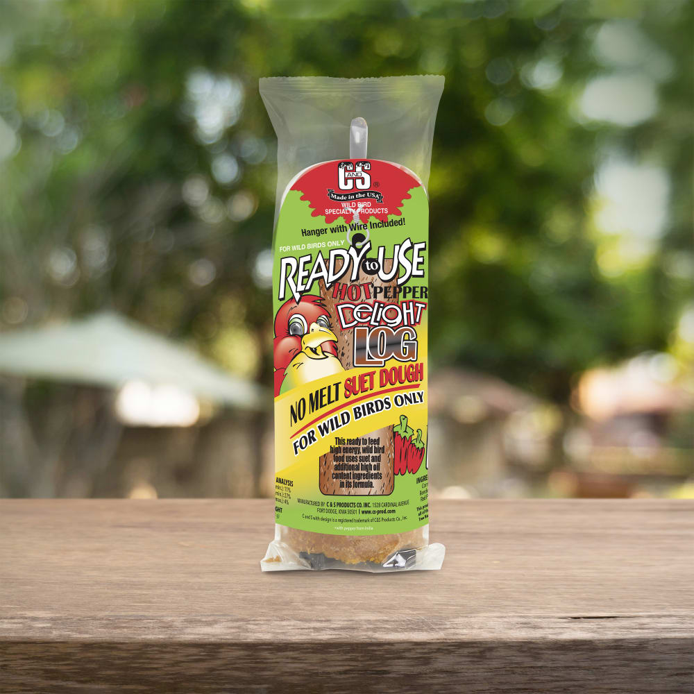 Up close shot of C&S Hot Pepper No Melt Suet Dough Log